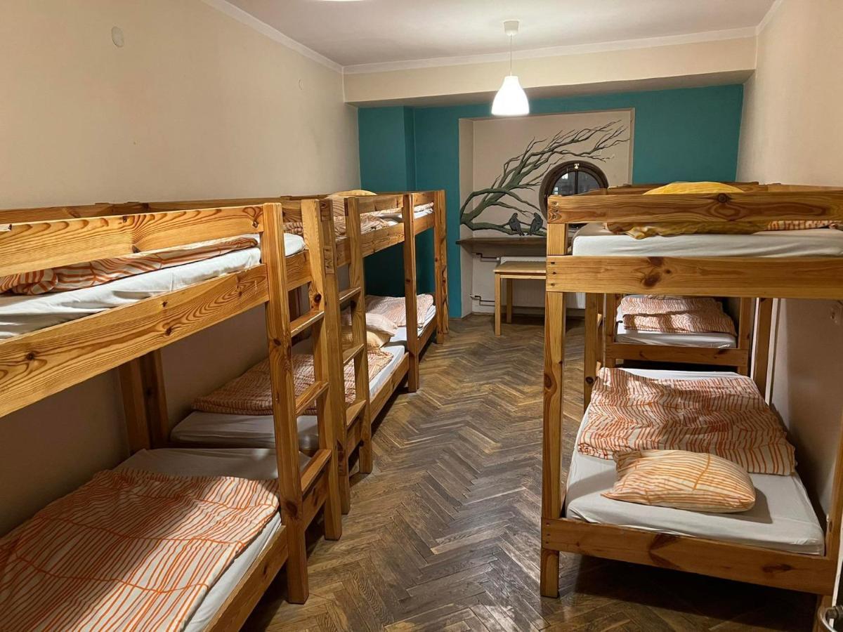 50 People Bis Apartment Krakow Ngoại thất bức ảnh