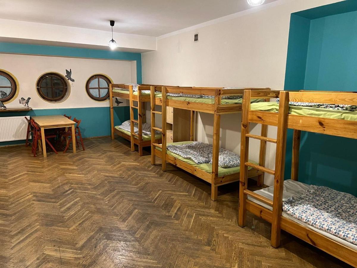 50 People Bis Apartment Krakow Ngoại thất bức ảnh