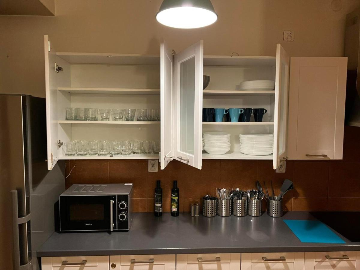 50 People Bis Apartment Krakow Ngoại thất bức ảnh