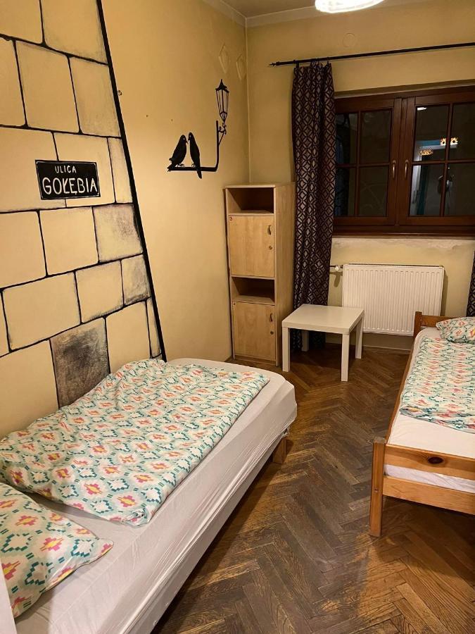 50 People Bis Apartment Krakow Ngoại thất bức ảnh