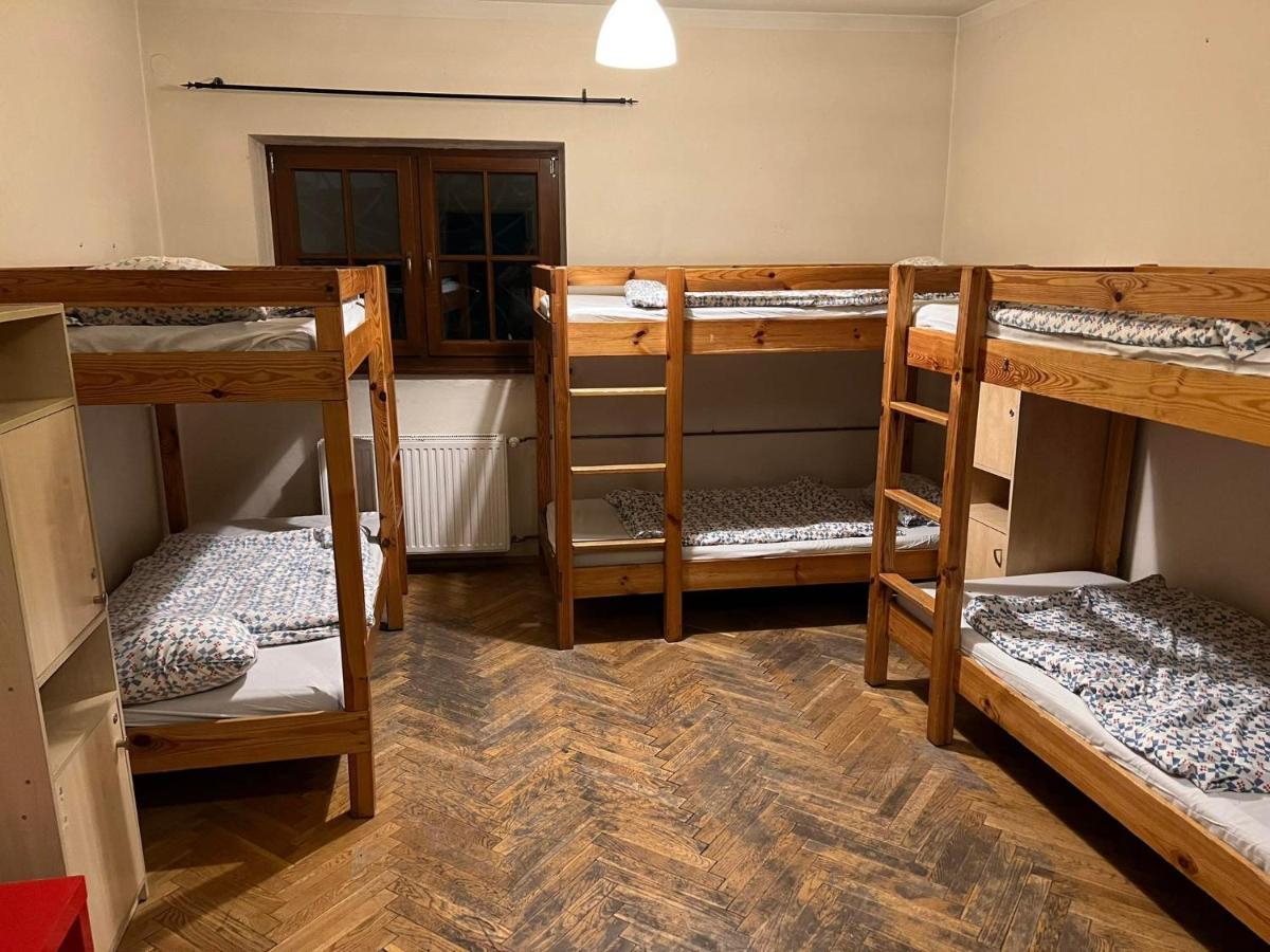 50 People Bis Apartment Krakow Ngoại thất bức ảnh