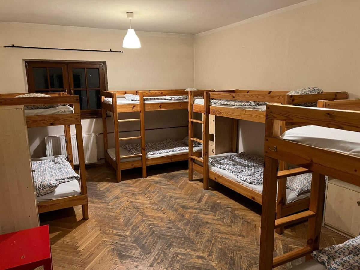 50 People Bis Apartment Krakow Ngoại thất bức ảnh